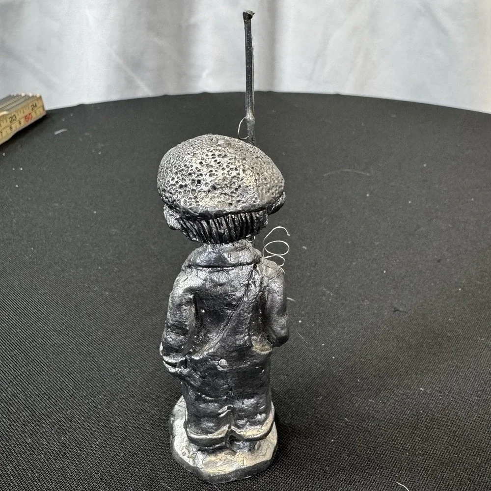 Michael Ricker‎ Pewter Figurine Boy Fishing Line Pole Rod Signed